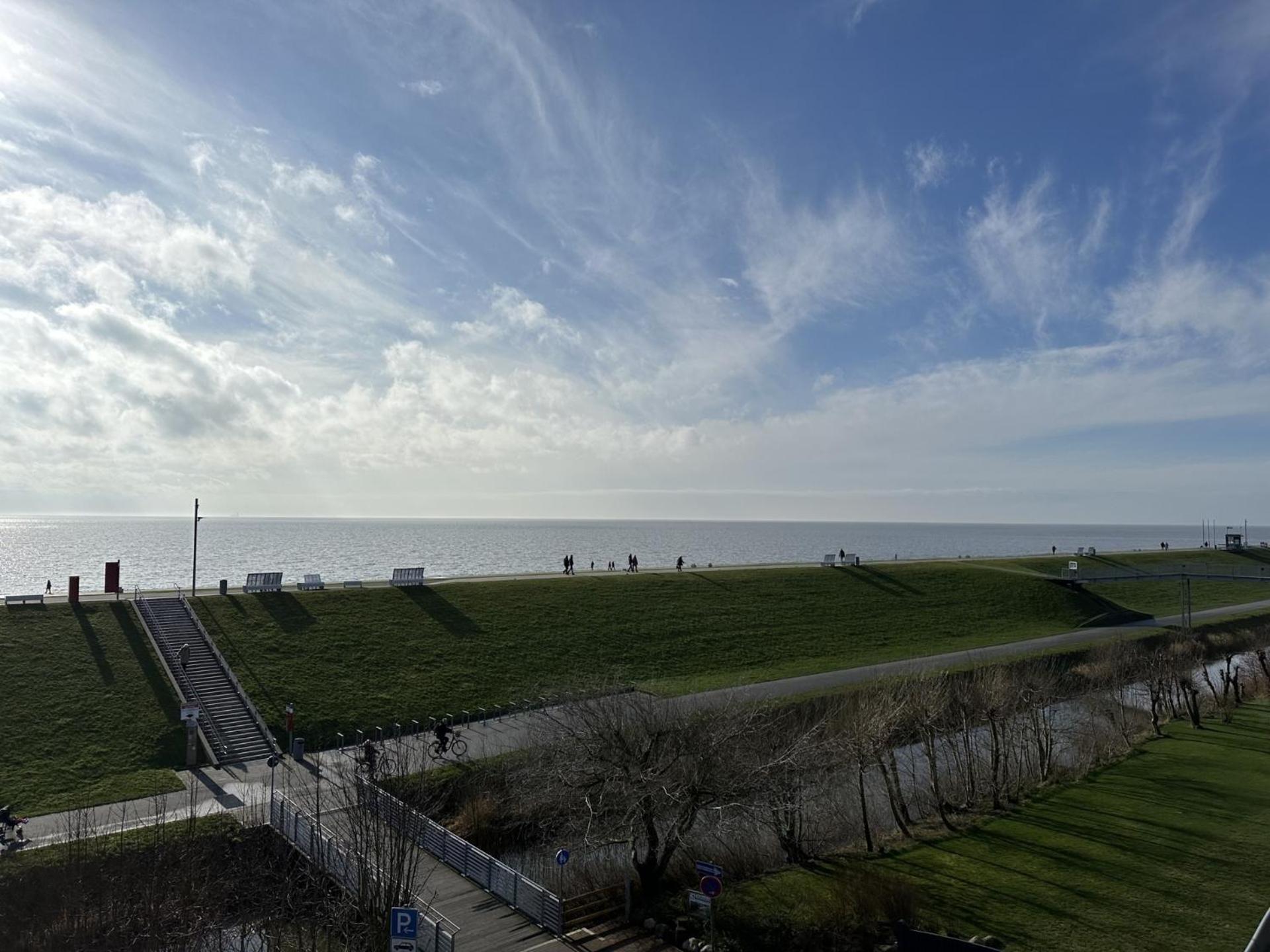 Strandhotel Salty Busum Exterior photo